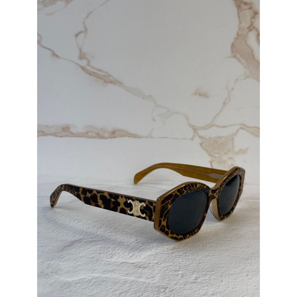 NEW Celine CL40238U Cheetah Triomphe Sunglasses - Picture 5 of 6